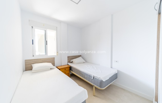 Resale - Apartment / flat - Torrevieja - Punta Prima