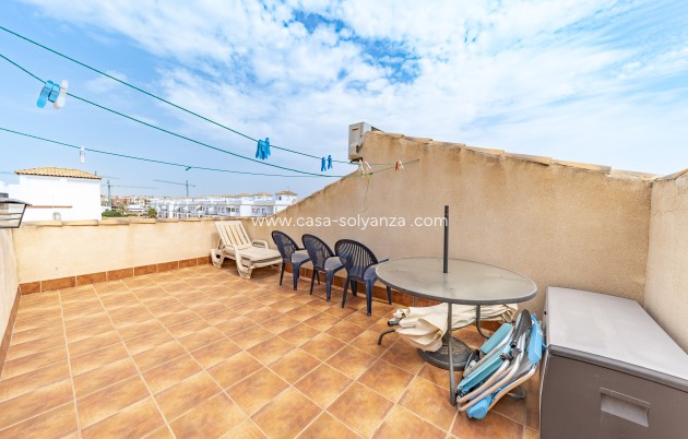 Resale - Apartment / flat - Torrevieja - Punta Prima