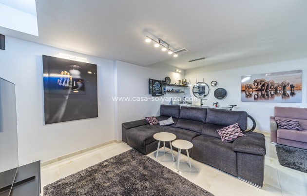 Resale - Villa - Orihuela Costa - Lomas de Cabo Roig
