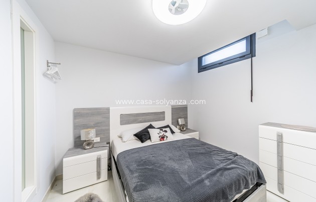 Resale - Villa - Orihuela Costa - Lomas de Cabo Roig