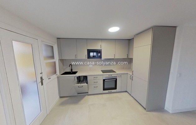 Resale - Apartment / flat - Torrevieja - Costa Blanca