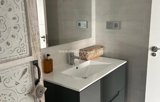 Resale - Villa - Daya Nueva - Costa Blanca