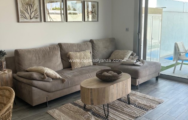 Resale - Villa - Daya Nueva - Costa Blanca