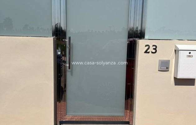Resale - Villa - Daya Nueva - Costa Blanca