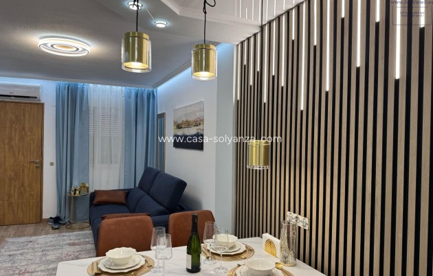 Resale - Bungalow - Torrevieja - Center