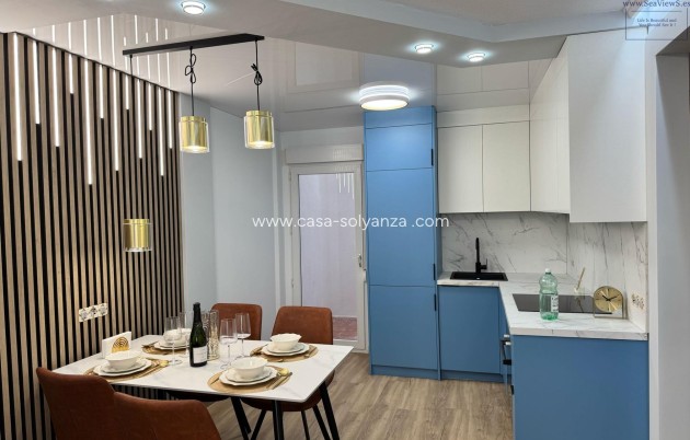 Resale - Bungalow - Torrevieja - Center