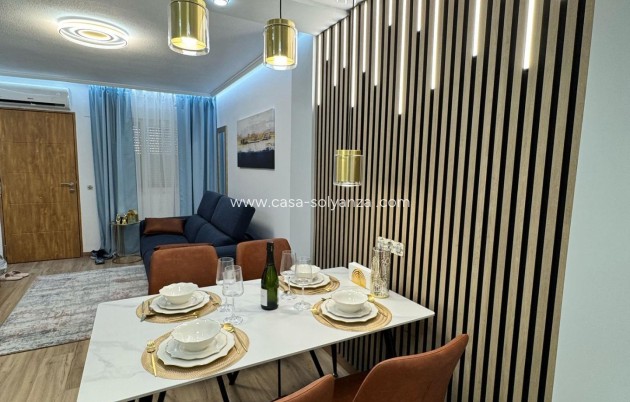 Resale - Bungalow - Torrevieja - Center
