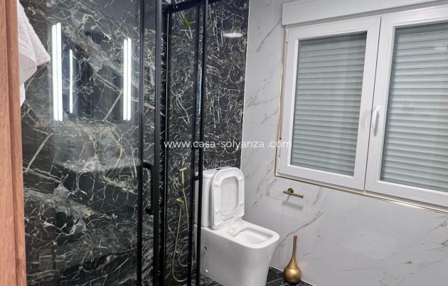 Resale - Bungalow - Torrevieja - Center