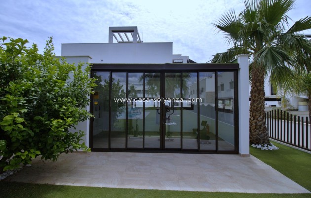 Resale - Apartment / flat - Pilar de la Horadada - Torre de Horadada
