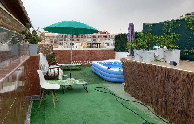 Resale - Apartment / flat - Torrevieja - Center