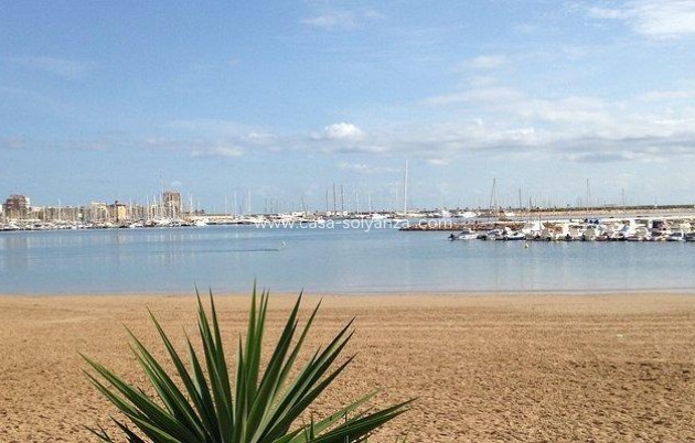 Resale - Apartment / flat - Torrevieja - PARQUE DE LAS NACIONES