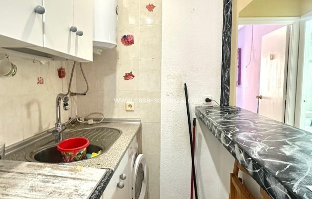 Resale - Apartment / flat - Torrevieja - Acequion