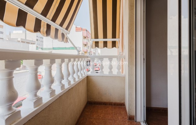 Resale - Apartment / flat - Torrevieja - Costa Blanca