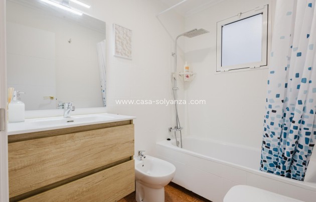 Resale - Apartment / flat - Torrevieja - Costa Blanca