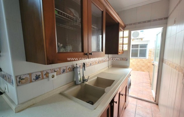 Resale - Bungalow - Torrevieja - Playa de los Locos