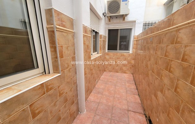Resale - Bungalow - Torrevieja - Playa de los Locos
