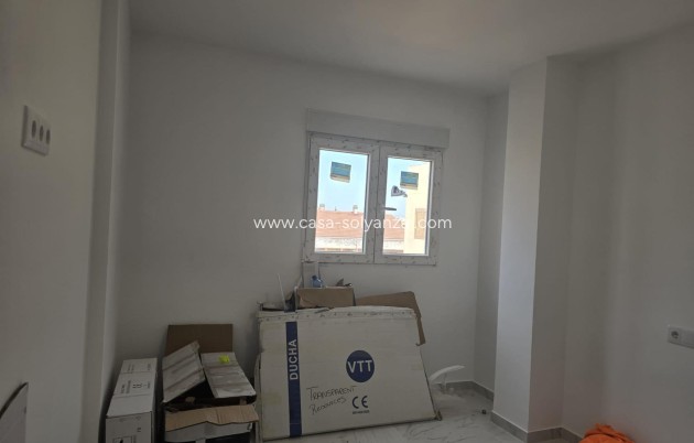 Reventa - Apartamento / piso - Torrevieja - Acequion