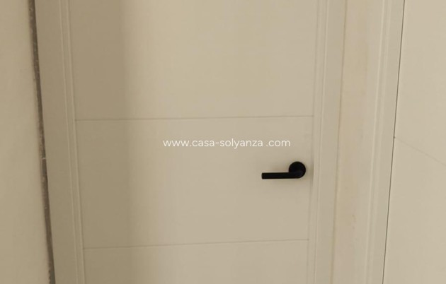 Reventa - Apartamento / piso - Torrevieja - Acequion