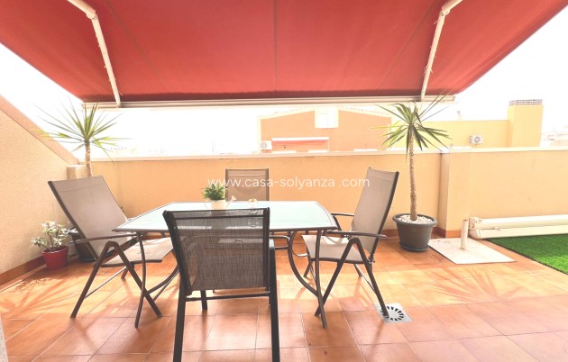 Resale - Apartment / flat - Torrevieja - Center