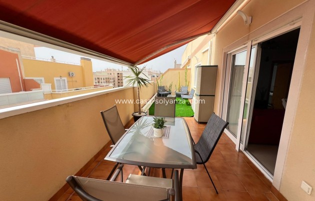 Resale - Apartment / flat - Torrevieja - Center