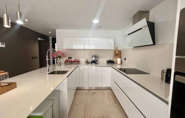 Resale - Villa - Villamartin - Costa Blanca