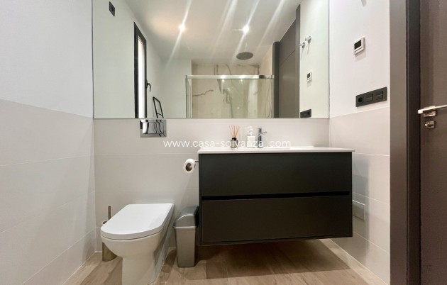 Resale - Villa - Villamartin - Costa Blanca