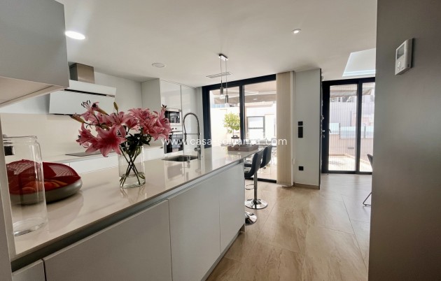 Resale - Villa - Villamartin - Costa Blanca