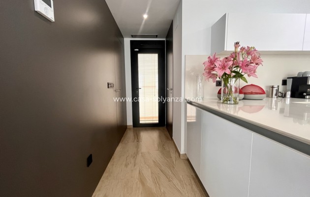 Resale - Villa - Villamartin - Costa Blanca