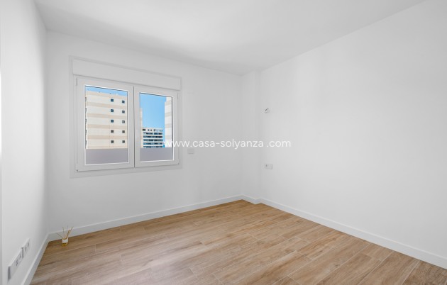 Resale - Apartment / flat - Punta Prima - Costa Blanca