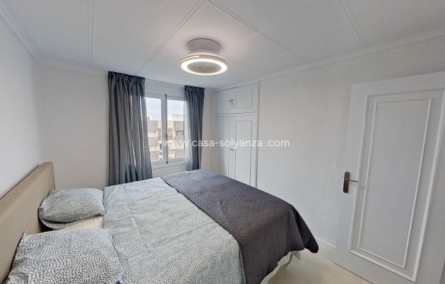 Resale - Apartment / flat - Torrevieja - Playa del Acequión