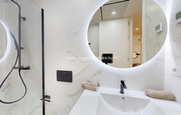 Obra nueva - Apartamento / piso - Cabo Roig