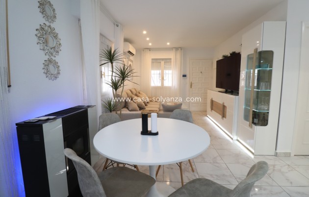 Resale - Villa - Orihuela Costa - La Florida