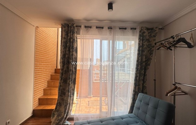 Resale - Apartment / flat - Villajoyosa - Costa Blanca