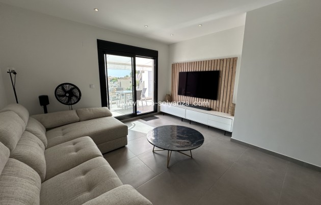 Resale - Apartment / flat - Villamartin - Costa Blanca