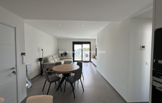 Resale - Apartment / flat - Villamartin - Costa Blanca