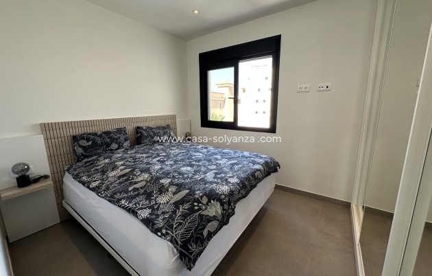 Resale - Apartment / flat - Villamartin - Costa Blanca