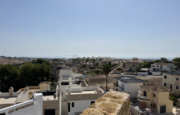 Resale - Apartment / flat - Villamartin - Costa Blanca