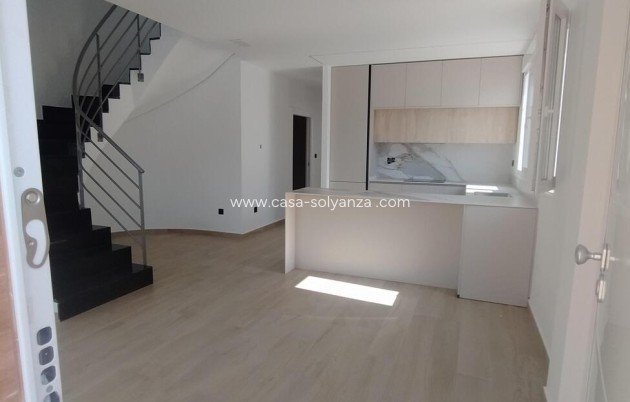 Reventa - Villa Penthouse - Torrevieja - Aguas nuevas