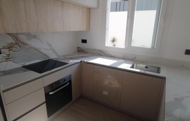 Reventa - Villa Penthouse - Torrevieja - Aguas nuevas