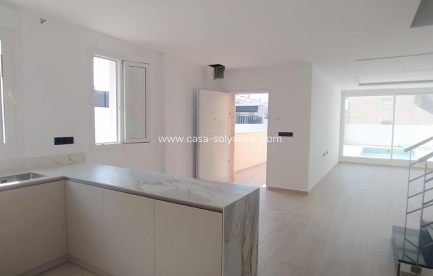Reventa - Villa Penthouse - Torrevieja - Aguas nuevas