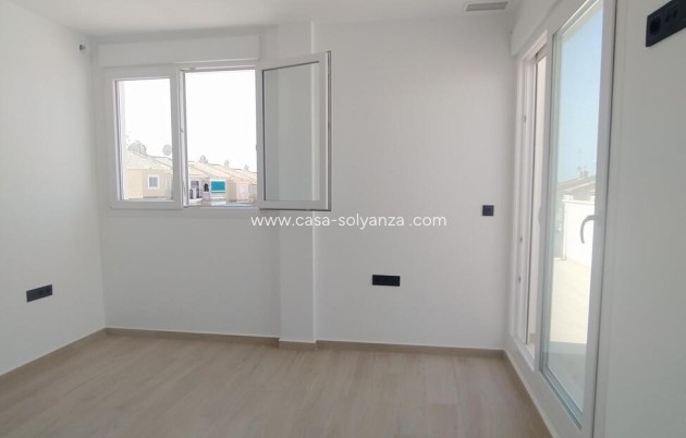 Reventa - Villa Penthouse - Torrevieja - Aguas nuevas
