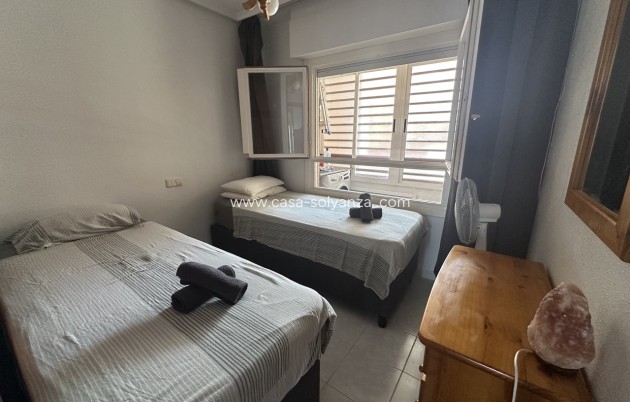 Resale - Apartment / flat - Torrevieja - Costa Blanca