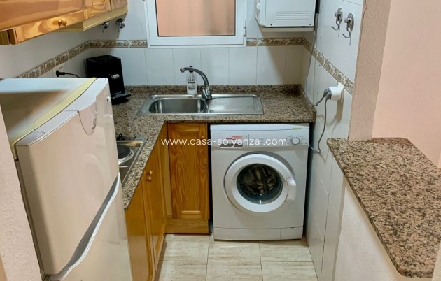 Resale - Apartment / flat - Torrevieja - Costa Blanca