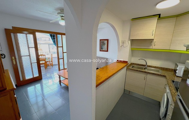 Reventa - Apartamento / piso - Torrevieja - Center