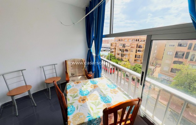 Reventa - Apartamento / piso - Torrevieja - Center