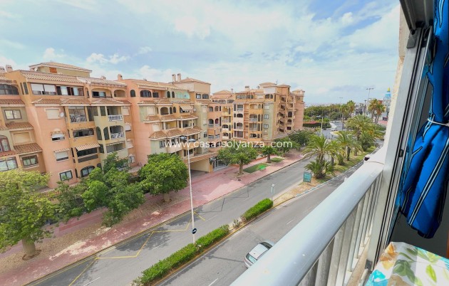 Reventa - Apartamento / piso - Torrevieja - Center