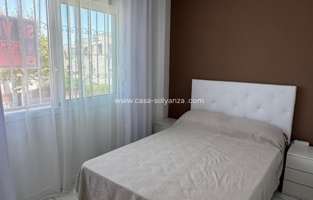 Resale - Villa - Torrevieja - Costa Blanca