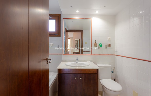 Resale - Apartment / flat - Torrevieja - Costa Blanca