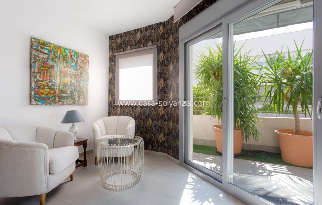 Resale - Apartment / flat - Torrevieja - Costa Blanca