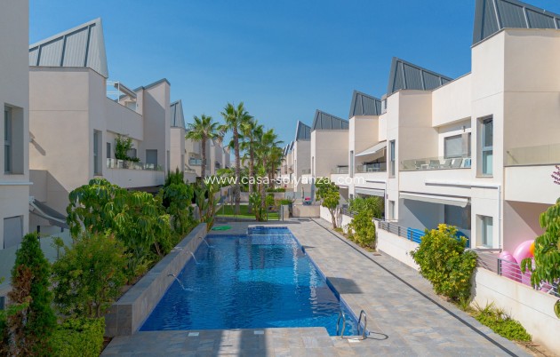 Resale - Apartment / flat - Torrevieja - Costa Blanca